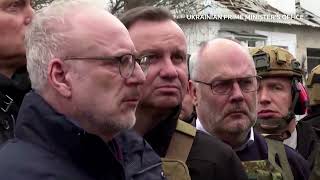 WARNING GRAPHIC CONTENT  Polish Baltic leaders visit Zelenskiy pledge support [upl. by Scibert]