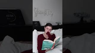 Reading a Second for every Subscriber🩵📚day 27 booktube bookchallenge readingchallenge bookmas [upl. by Paget]