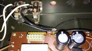 Yamaha B100 bass amp head needs repair [upl. by Ellehsim]