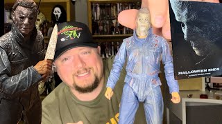 Halloween Ends  Ultimate Michael Myers  Action Figure Review [upl. by Oilejor]