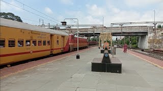 07240 VSKPGUNTUR SIMHADRI EXPRESS DEPARTURE SAMALKOT JUNCTION RAILWAY STATION INDIAN RAILWAYS [upl. by Kragh246]