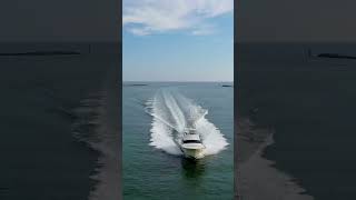 Smooth Carolina Sportfish yacht boat sportfish [upl. by Averat982]