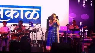 Shreya Ghoshal Pune Feb 2017 [upl. by Tloc]