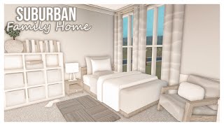 ROBLOX  Bloxburg 170k Suburban Family Home Speedbuild  Part 2  Ellvoi [upl. by Demha]