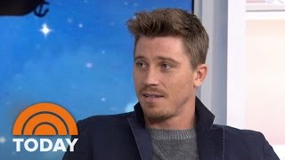 Garrett Hedlund I’m Hook Without A Hook In ‘Pan’  TODAY [upl. by Briana894]