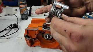 Installing a chainsaw cylinder Heres how I do it [upl. by Noyes]