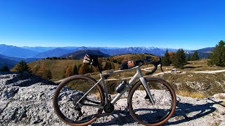 SULLE TRACCE DELLA GRANDE GUERRA in Gravel 🍂🏔️ [upl. by Eelyrehc]