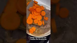 🥩🥕Has acompañado Los Bistecs de Res con Zanahoria  bistec zanahoria cubanfooddinner [upl. by Bagley]