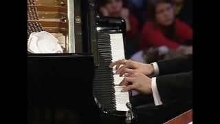 Li Yundi Chopin  Piano Concerto No 1 in E minor Allegro maestoso Op 11 [upl. by Jarrow472]