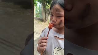 The guy doesnt know how to eat hot dogs🤣🌭🥖 viral funny shorts funnyvideos [upl. by Eiznekam]