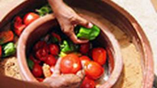 How to preserve and keep food fresh using a zeer pot clay fridge [upl. by Norri]