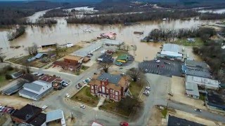 Slideshow Current River Flood Dec 30 2015 Doniphan Missouri [upl. by Atiuqrahc]