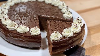 GÂTEAU DANETTE AU CHOCOLAT 🍫 Super moelleux et fondant 🤤 Deli Cuisine [upl. by Tihw891]