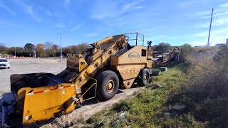 Weiler Asphalt Transfer Machine [upl. by Beard]