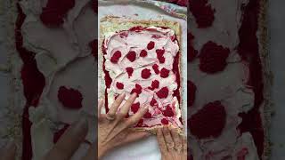 Eid meringue roulade by Yasmine Idriss [upl. by Neehsar]