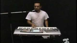 ALESIS FUSION 6HD WORKSTATION DEMO VIDEO NA TECLACENTER [upl. by Aihsel]