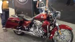 NEW 2013 FLHRSE5 CVO Screamin Eagle Road King HarleyDavidson [upl. by Piderit750]