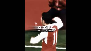 Kaka vs Ozil [upl. by Yalonda]