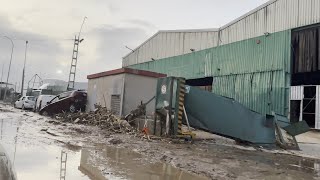 El primer comboi amb material d’ajuda provinent de Terrassa ja ha arribat a València [upl. by Standley]