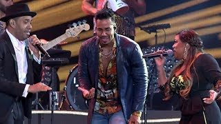 Añoz Luz  Romeo Santos Monchy amp Alexandra  MetLifeStadium 2019 [upl. by Auqenat]