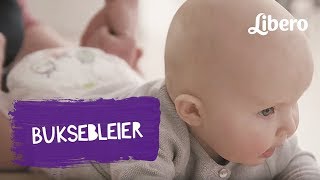 Buksebleier  om å bytte bleier på litt større babyer [upl. by Anemij]