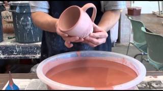 173 Learning a few Tips to Quickly Glaze some Mugs with HsinChuen Lin [upl. by Lussier862]