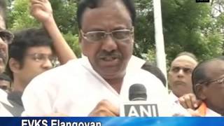 Youth Congress leaders protest outside Sumitra Mahajans residence [upl. by Ahsaekal]