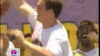 Mark Madsens Speech At 2001 Lakers Championship Parade [upl. by Bussey904]