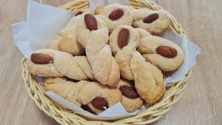 Intorchiate pugliesi TARALLI DOLCI TIPICI PUGLIESI facili veloci e con pochi ingredienti [upl. by Lednyk666]