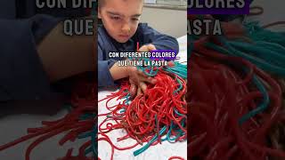 🌈 Actividad Sensorial 🌟 Juguemos con PASTA DE COLORES actividadesparaniños [upl. by Ahsilif]