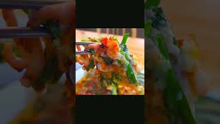 Welsh onion pancake pajeon  Korean street food 154 short food koreanstreet [upl. by Attinahs]