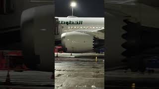 Iraqi Airways Spotted at Kolkata Airport iraqiairways dreamliner boeing shorts aviation [upl. by Malissa]