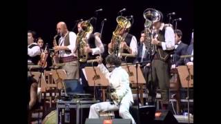 Goran Bregovic  Polizia Molto Arabbiata Live [upl. by Ruy389]