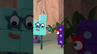 Buntes MatheAbenteuer  Tail 5  Zählen für Kinder  Mathe für Kinder  Numberblocks shorts [upl. by Yanetruoc]