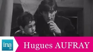 Hugues Aufray quotPetit frèrequot live officiel  Archive INA [upl. by Lavona]