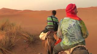 Marokko Rundreise Teil 7 Wüstentour und Übernachtung in den Dünen von Merzouga [upl. by Nicolina]