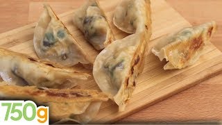 Recette de Raviolis chinois grillés à la poêle  750g [upl. by Drof]