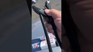 How to change remove replace wiper blades Honda Accord Bosch icon wiper blade installation [upl. by Dieball446]