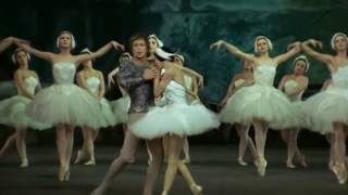 Swan Lake  Nureyev amp Fonteyn [upl. by Idnym564]