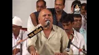 Bhikhudan Gadhvi  Naklankdham Toraniya  Asadhi Bij 1  Gujarati Live Bhajan [upl. by Hermine]