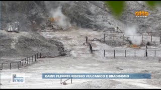 La linea Campi Flegrei la terra continua a tremare [upl. by Regen]