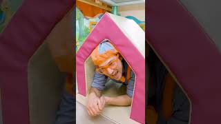 Cueva colorida con Blippi 💙🧡 Videoeducativos BlippiEspañol Shorts [upl. by Adnohral]