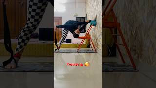 Twisting posture flexibility mobility fyp viralvideo youtubeshorts minivlog trending radhe [upl. by Festus]