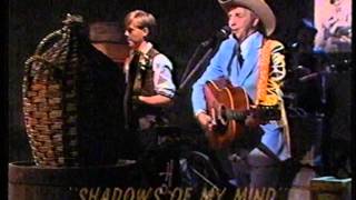 Vernon Oxford «Country Singer» amp «Shadows Of My Mind» 1985 [upl. by Bowden]