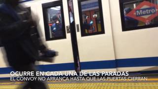 Metro de Madrid  Puertas que no cierran automáticamente [upl. by Efram]