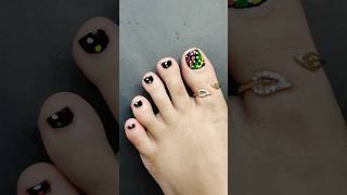 Dotted toe nailart at home nailart toenailart toenails easytoenailart shorts youtubeshorts [upl. by Lemart]