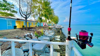 PORT MEMANCING UNTUK FAMILY  ROCKBUND FISHING CHALET  sesuai untuk FAMILY rockbund lumut [upl. by Nosak632]