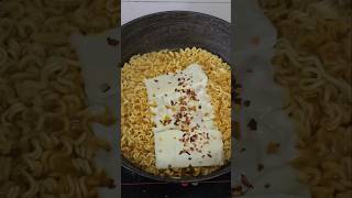 Yummy Cheese maggi shorts youtubeshorts cheesemaggirecipe recipe cheese vairalshorts [upl. by Vary]