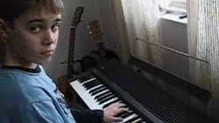 Justin playing Kates song on the keyboards [upl. by Jobina64]