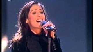 Natalie Imbruglia  Torn  Live in Oslo 2001 [upl. by Atilam]